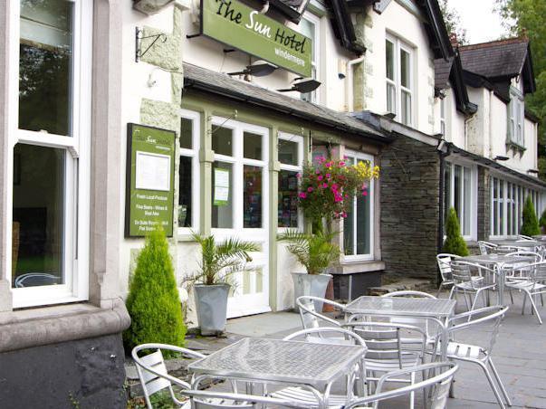 Pedro'S Restaurant Bar And Hotel Windermere Extérieur photo